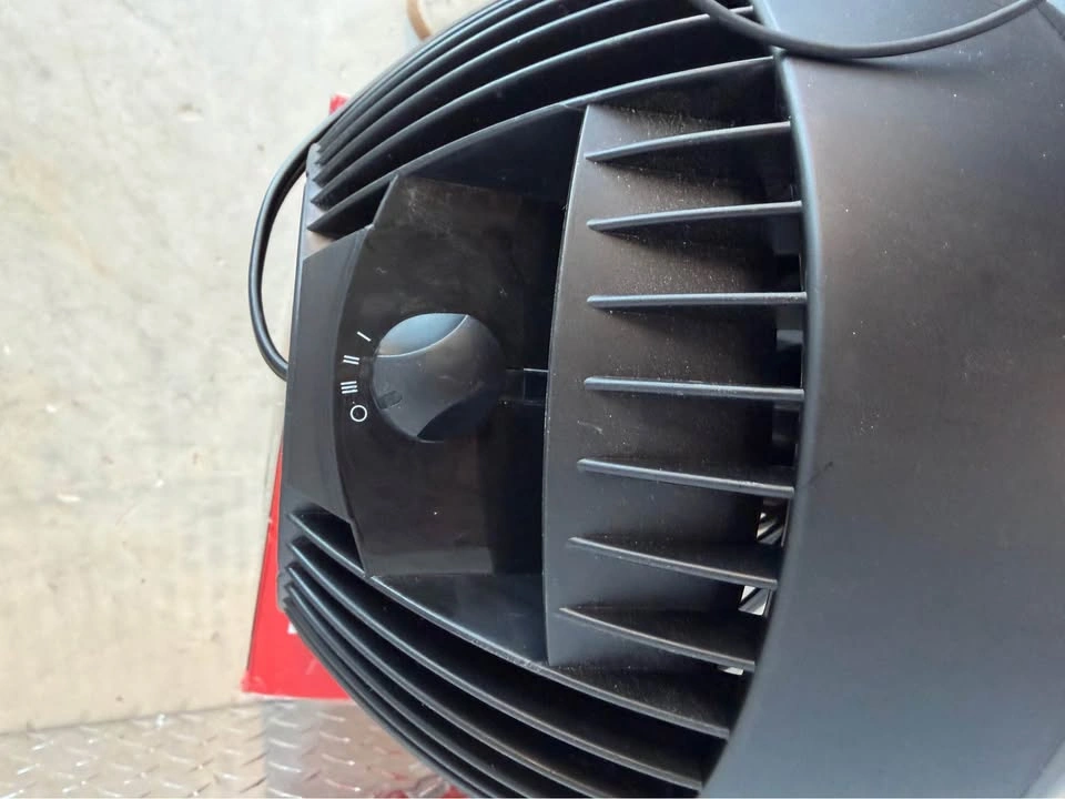 Honeywell Turbo Force Power+ Air Circulator Fans – Like New - photo 3