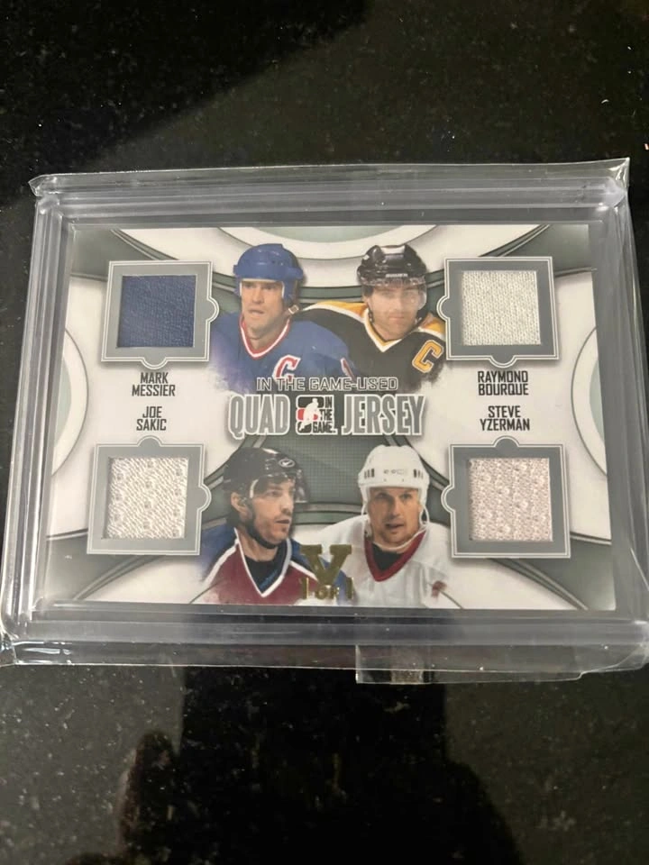 2014 Quad Jersey Silver Version /60 Messier/Sakic/Bourque/Yzerma