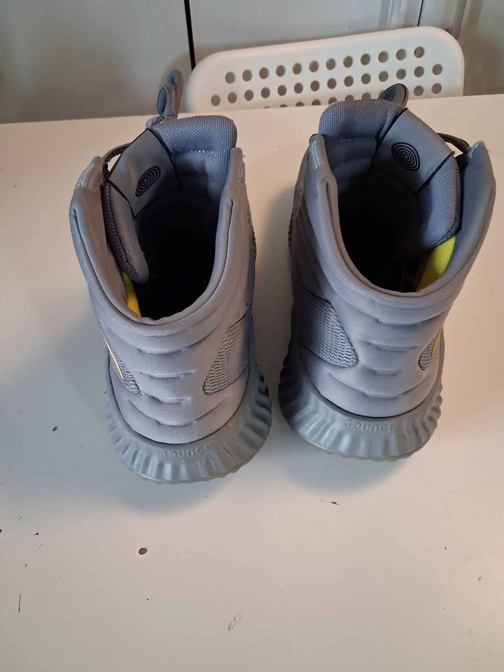 Adidas Pro Bounce Gray Basketball Shoes 2018 - photo 2