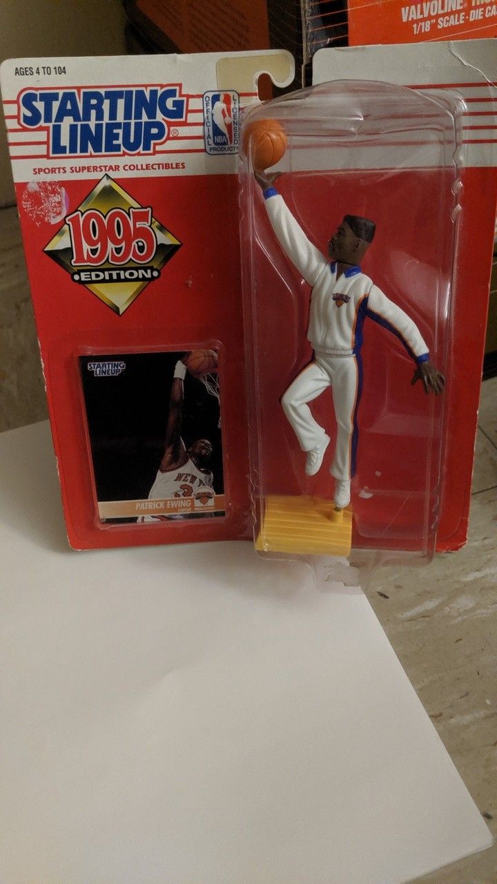 NBA Knicks Vintage Starting Lineup 1995 Patrick Ewing (Legend)