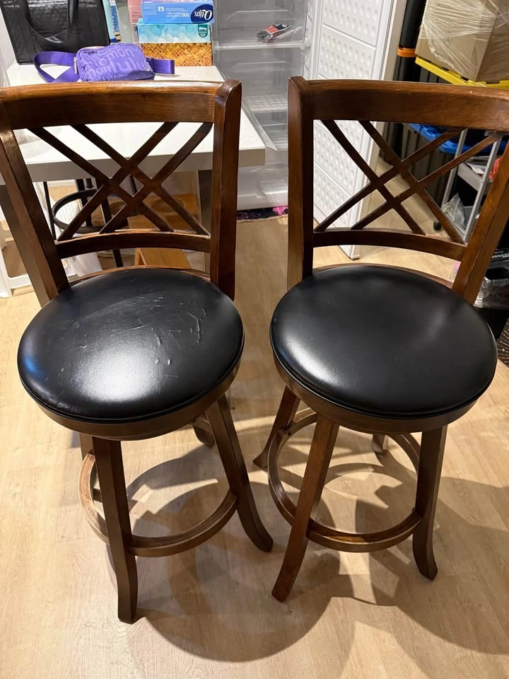 Pair of Swivel X-Back Bar Stools - photo 2