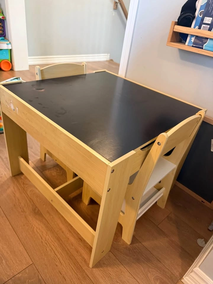 Children's Activity Table with 2 Chairs - photo 2