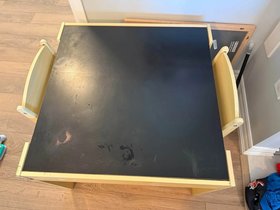 Children's Activity Table with 2 Chairs - photo 3