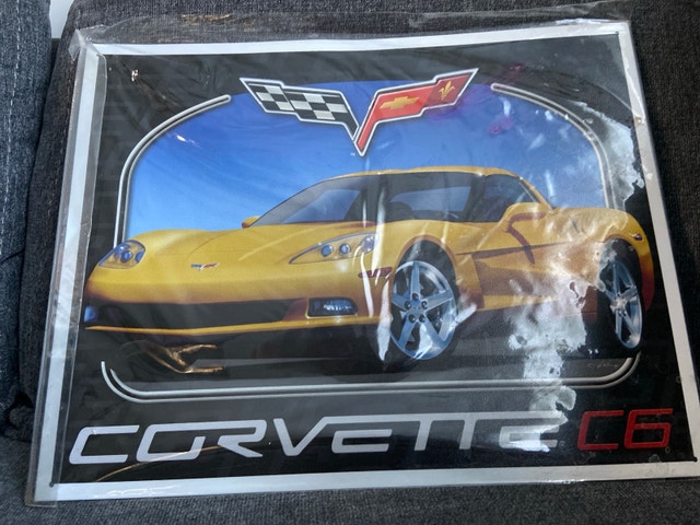 New Officially licensed GM Chevrolet Corvette C6