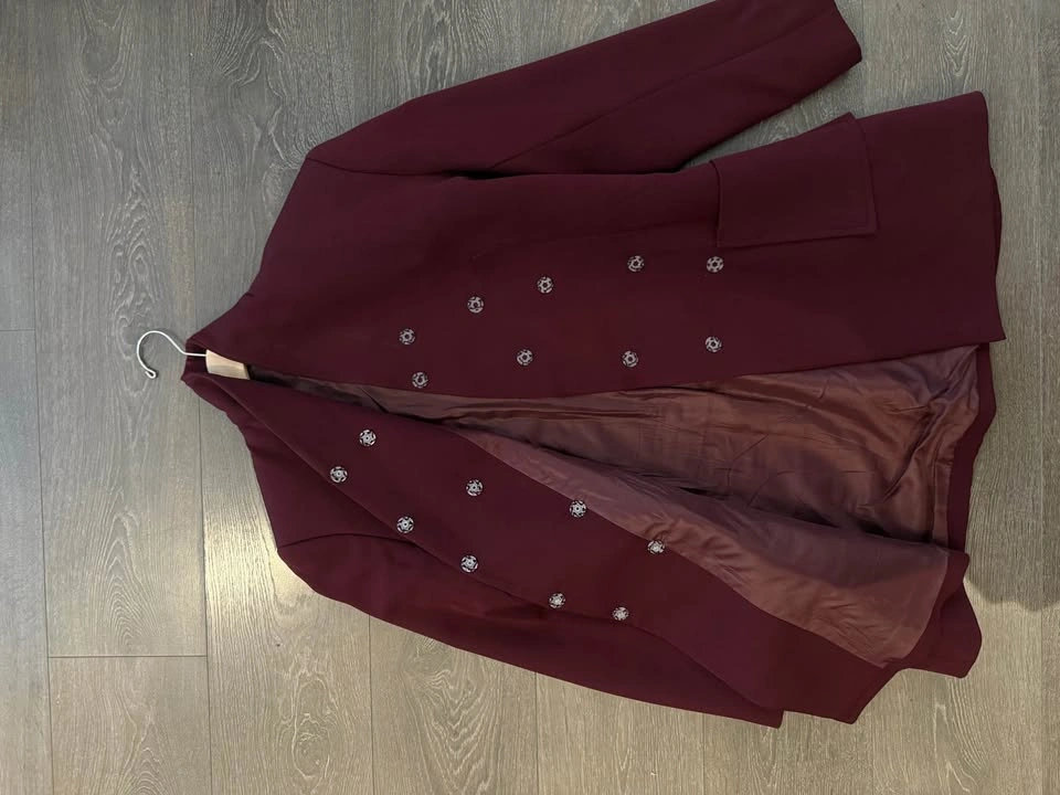 Burgundy Women’s Grad suit - photo 2