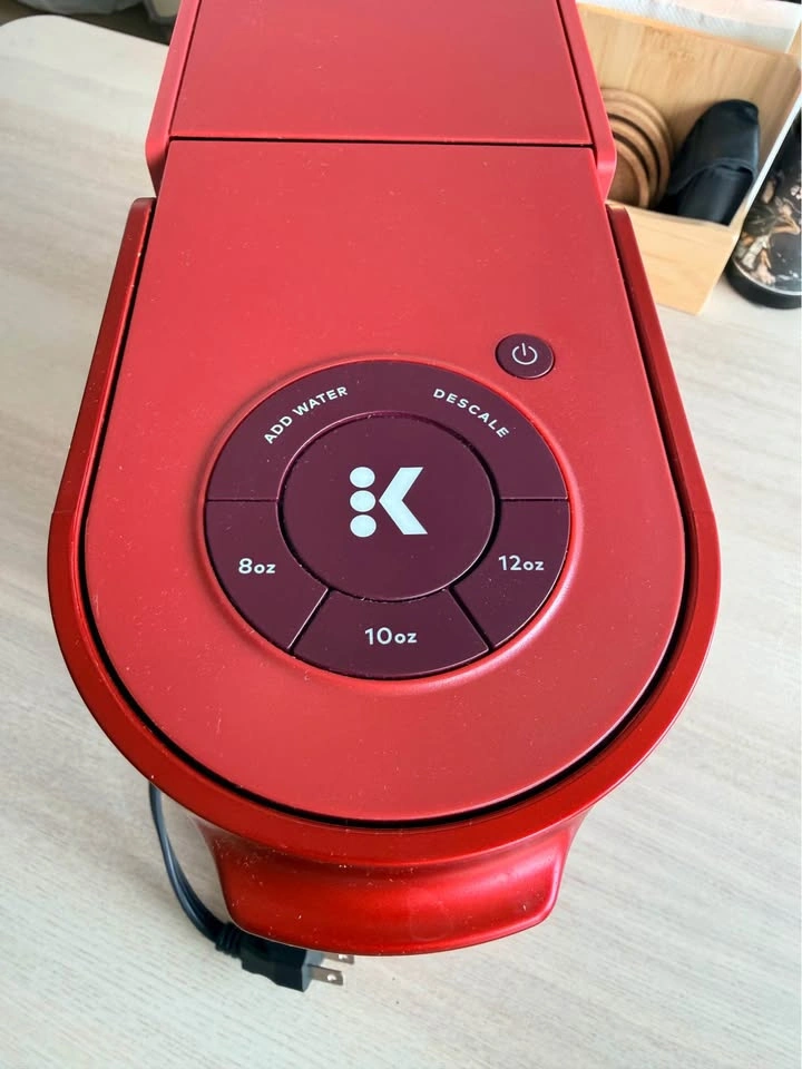 Red Keurig K-Slim coffee maker - photo 2
