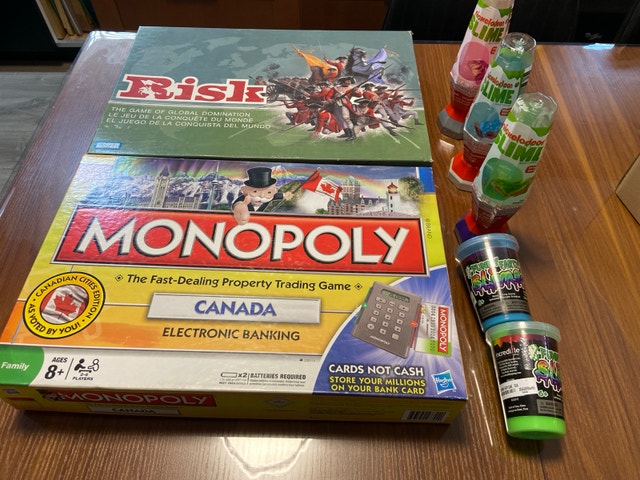Family game night bundle and slime