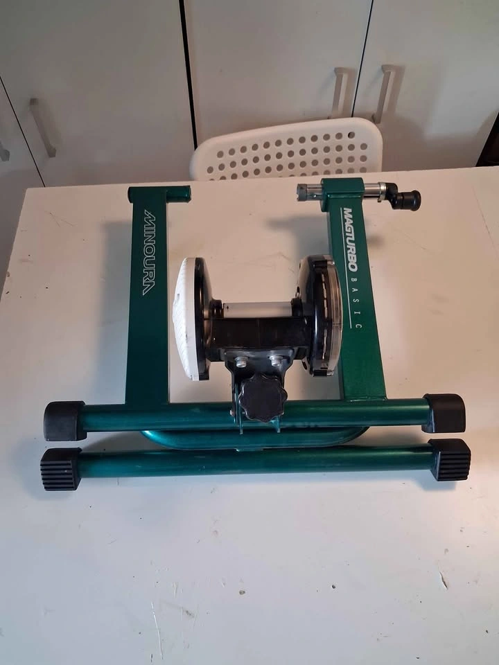 Minoura Magturbo Basic bike trainer - photo 4