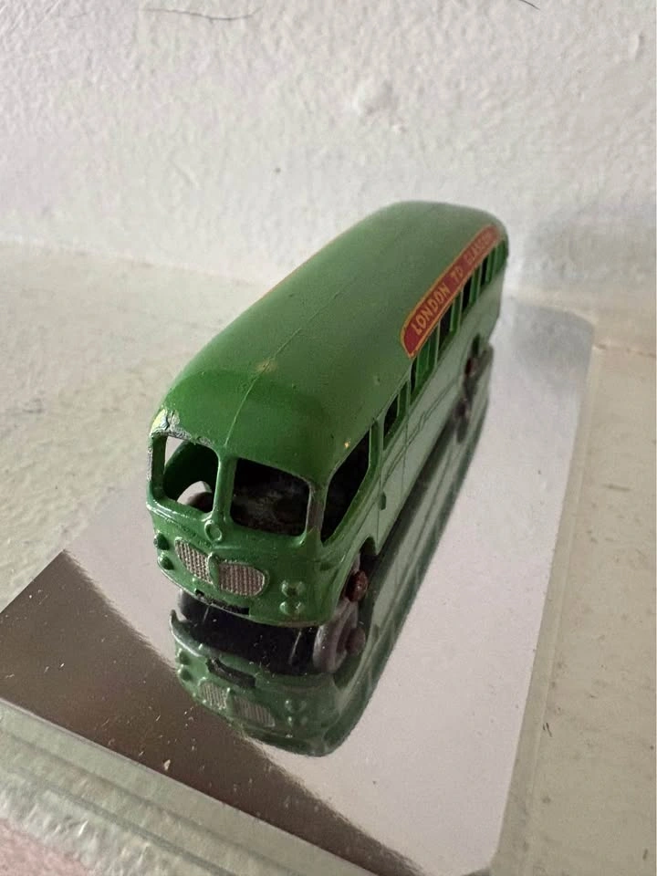 Vintage Matchbox Lesney No. 21B (1958) Long Distance Coach - photo 4