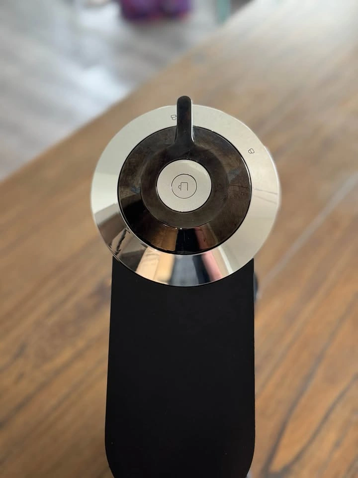Nespresso Vertuo Next by De’Longhi Coffee Machine - photo 4