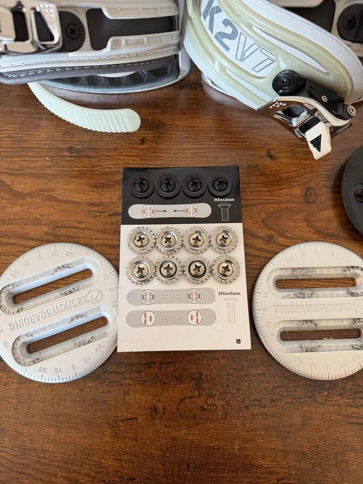 K2 V7 Snowboard Bindings Size M Complete w/ Discs & Hardware - photo 2