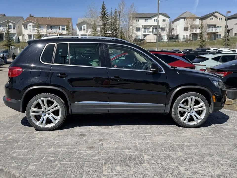 2012 Volkswagen Tiguan Highline 4MOTION | 3M | Beige Leather - photo 3