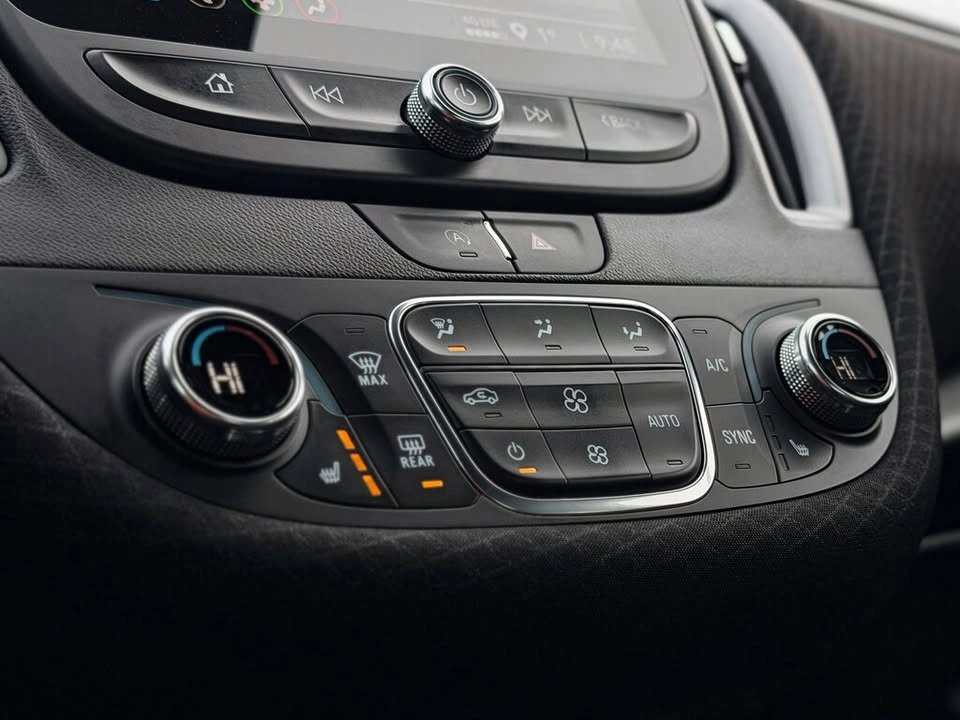 2024 Chevrolet Malibu 1LT | Remote Starter | Heated Seats - photo 3