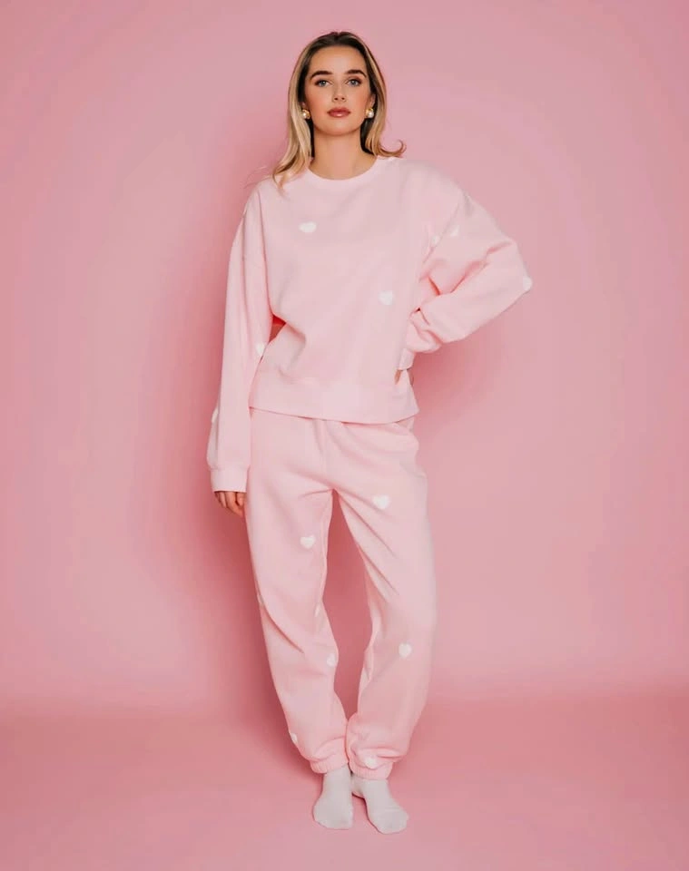Brunette the label “all over heart oversized jogger” L/XL