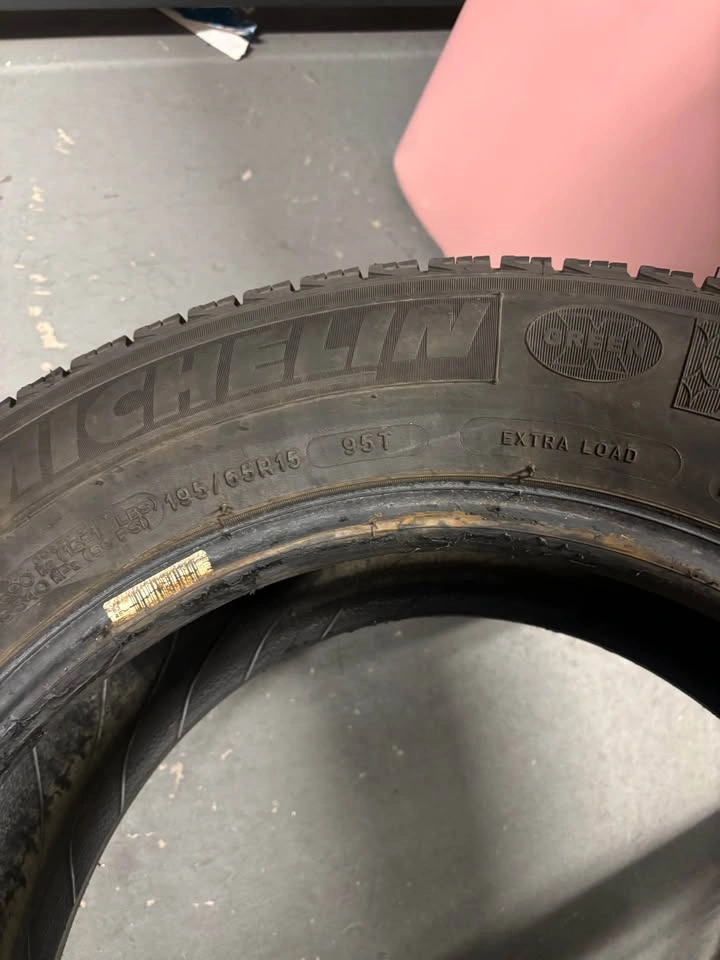 Michelin Winter Tires – Set of 4 – 195/65R15 - photo 2