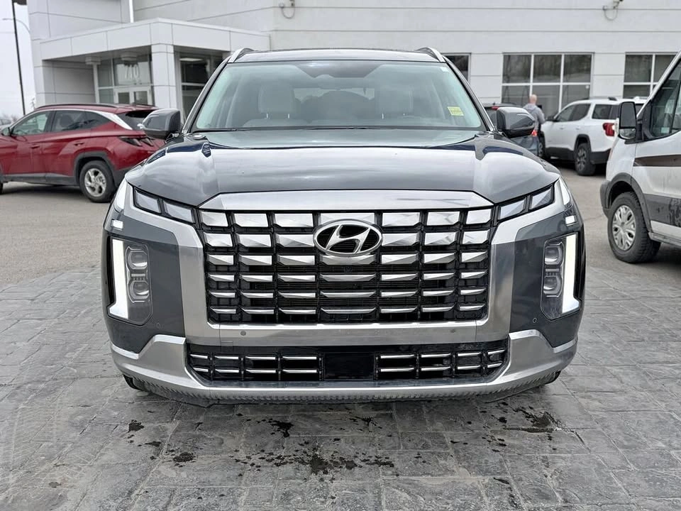 2025 Hyundai Palisade Ultimate Calligraphy 7 Passenger