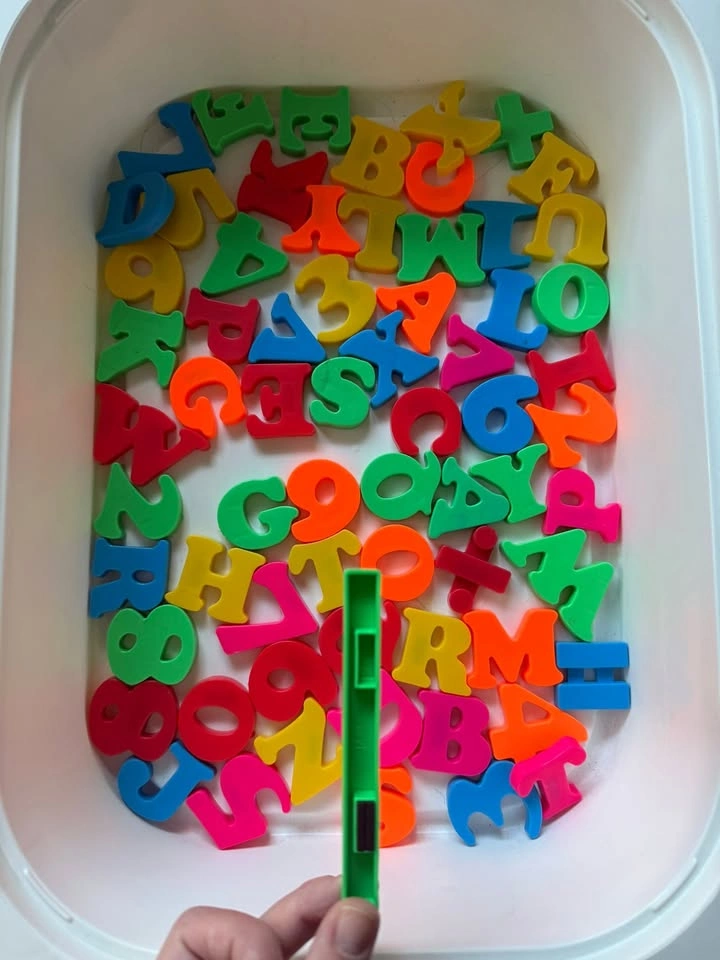 Mix of Letter and Number Magnets - photo 2