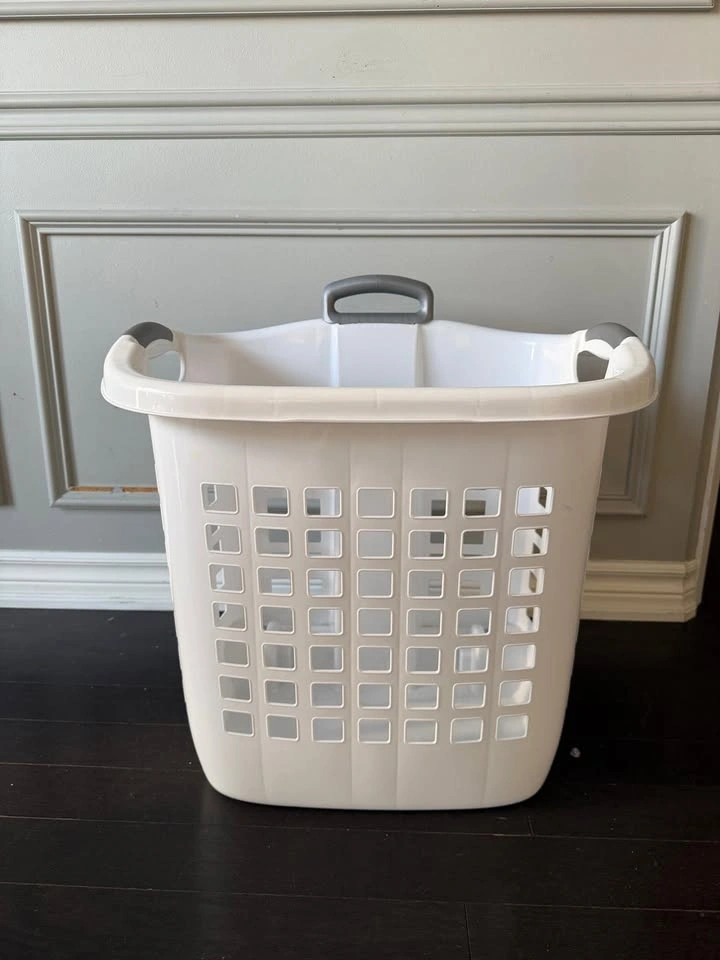 Laundry Basket on Wheels with Retractable Handle - photo 2