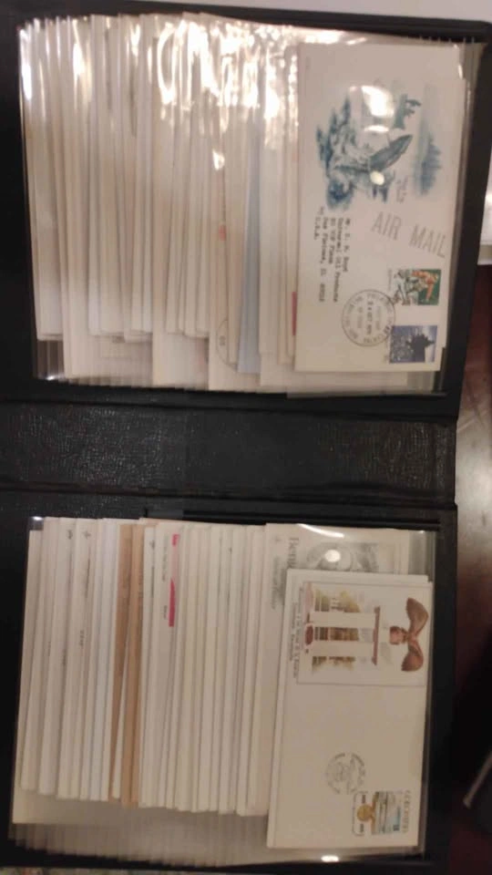9 Vintage 1970s First Day Covers Full Stamp Albums - photo 2