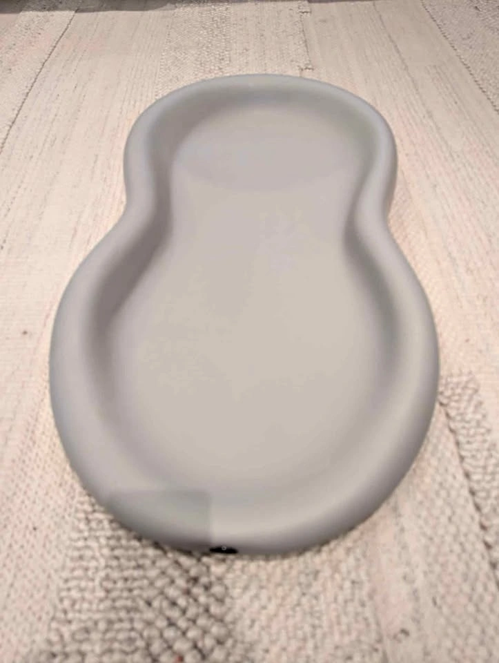 Original Keekaroo Peanut Changing Pad