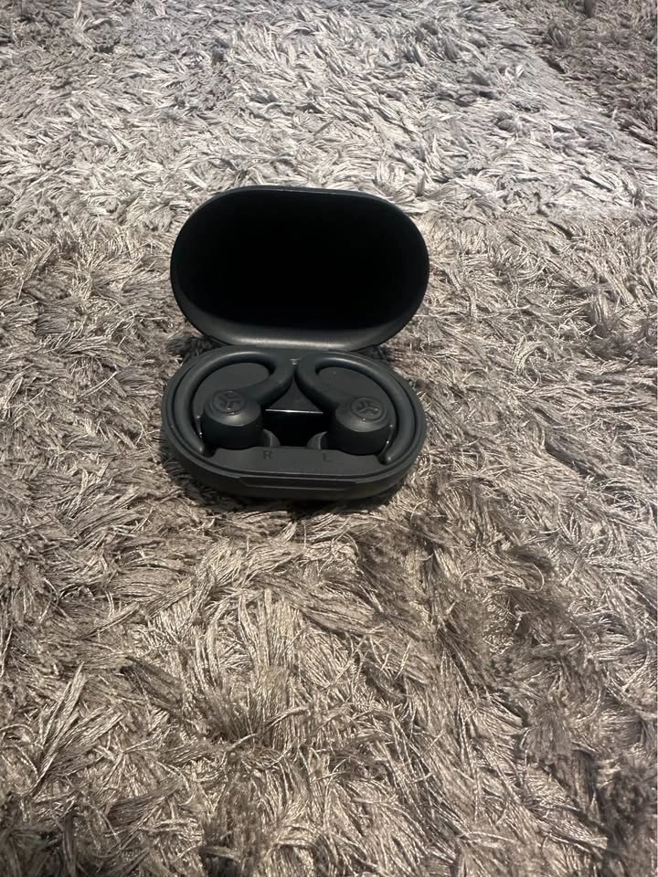 JLab earbuds - photo 2