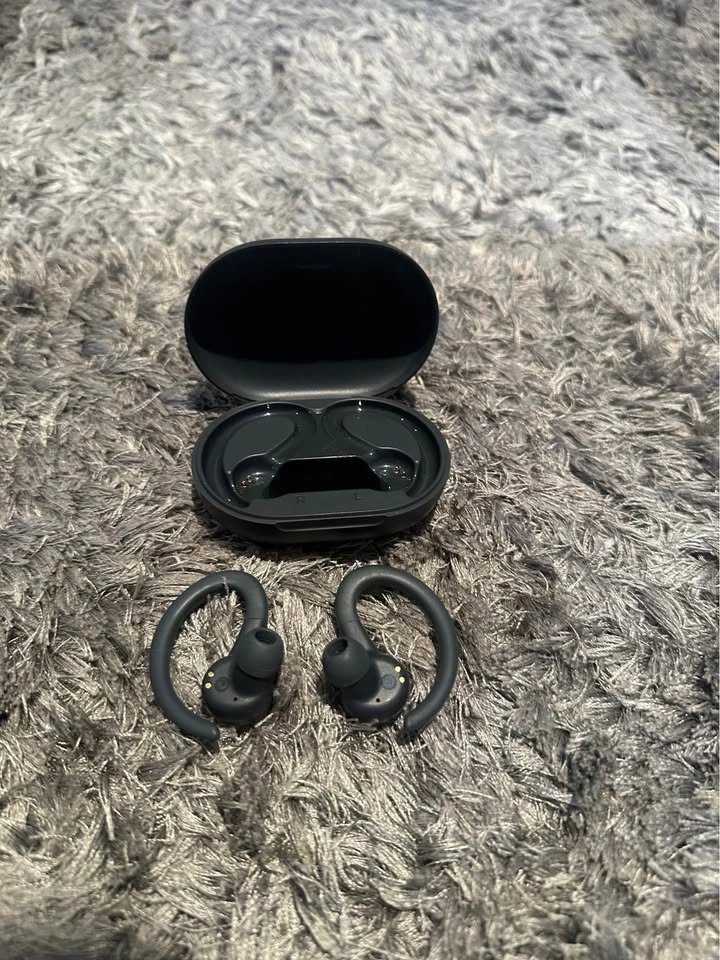 JLab earbuds - photo 3