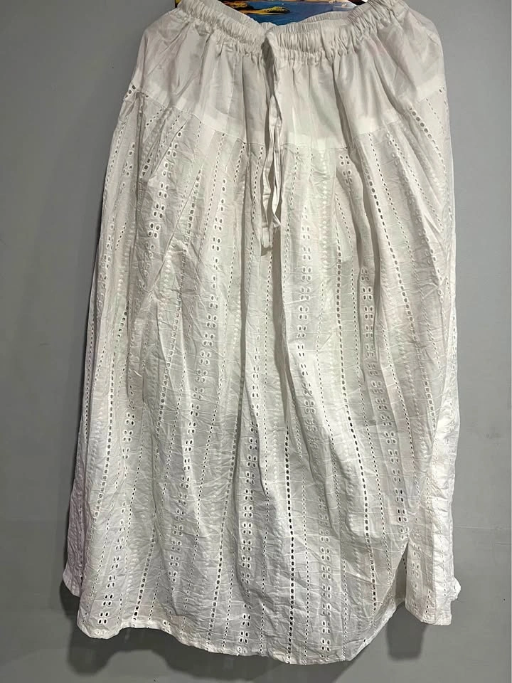 Brand new white cotton skirt