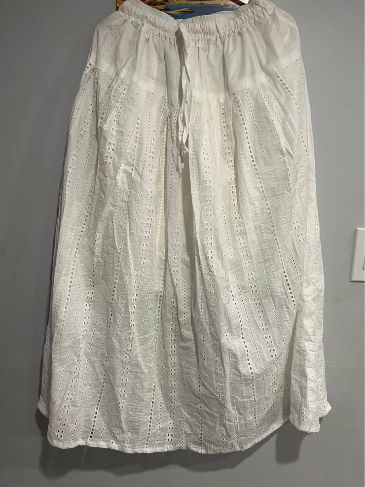 Brand new white cotton skirt - photo 2
