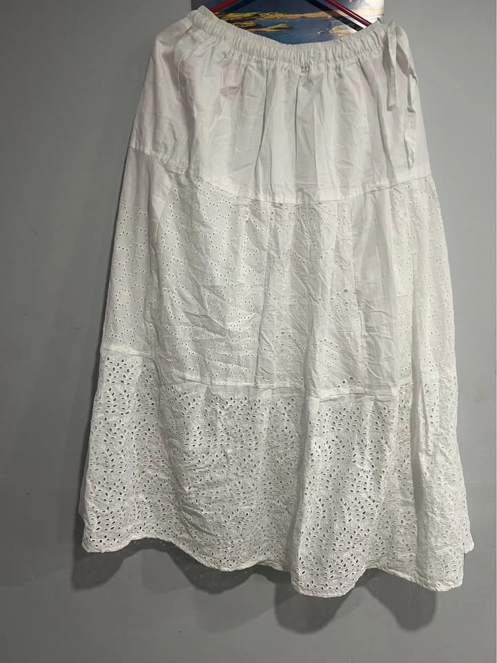 Brand new white cotton skirt - photo 2