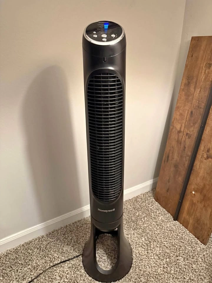 Honeywell Tower Fan with Remote