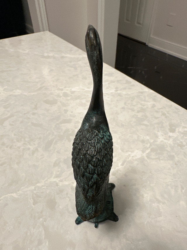 Vintage bronze crane standing on a turtle sculpture - photo 4
