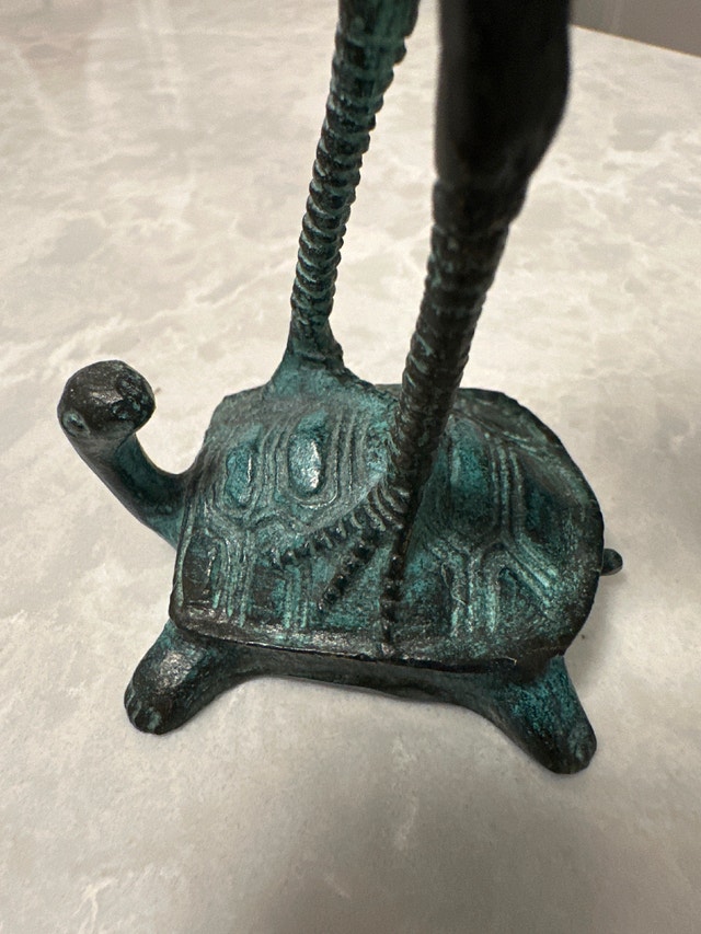 Vintage bronze crane standing on a turtle sculpture - photo 5