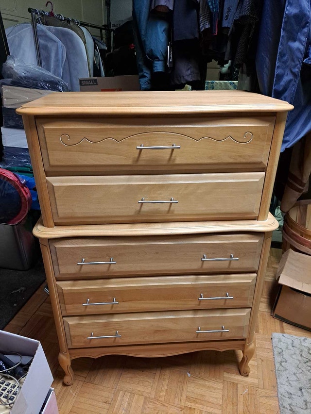 Vintage Baronet Solid Wood Dresser – Canadian Made