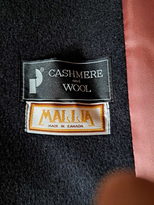 Vintage Mallia Charcoal Wool Cashmere Overcoat | Made in Canada - photo 4