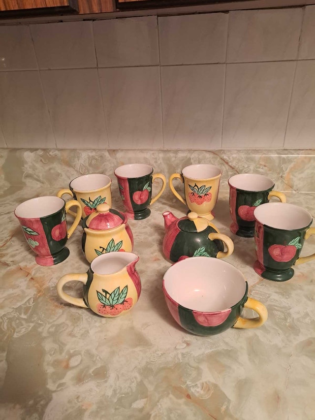 Vintage Country Inn Collection Hand Painted Ceramic