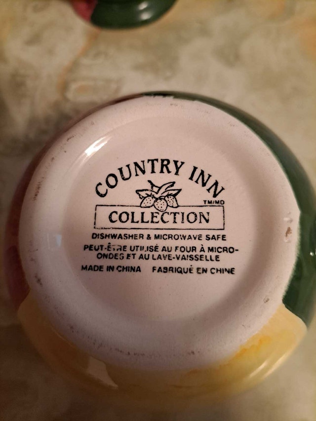 Vintage Country Inn Collection Hand Painted Ceramic - photo 2