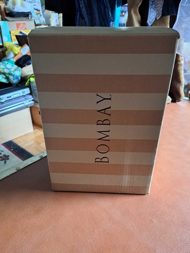 Vintage Bombay Company Wooden Photo Storage Box - photo 4