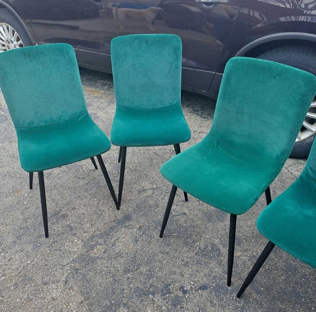 Green Velvet Chairs - photo 2