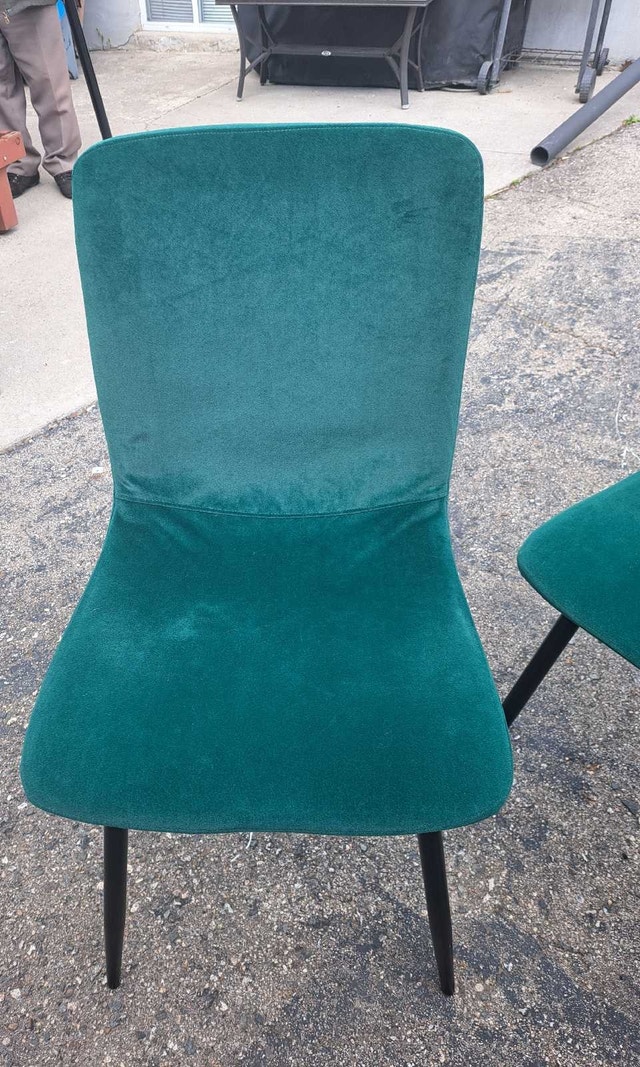 Green Velvet Chairs - photo 5