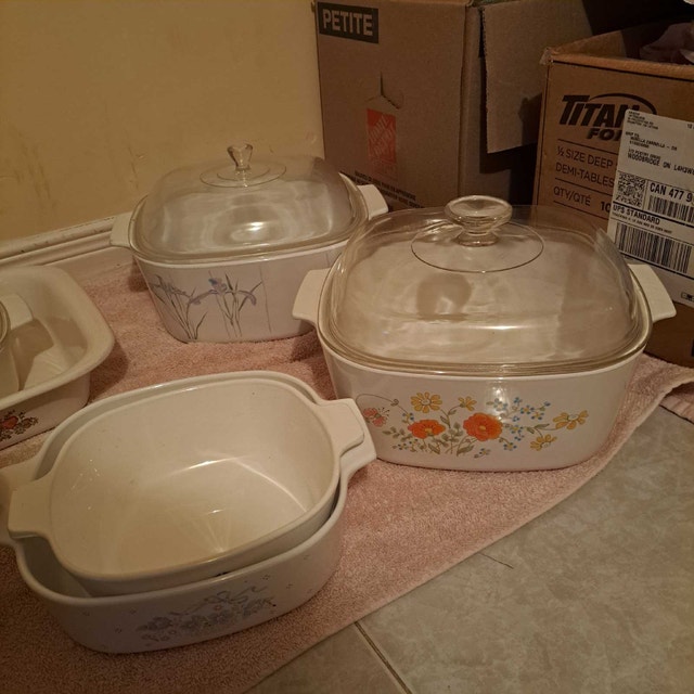 Vintage White CorningWare Baking Dishes – Assorted Patterns - photo 4