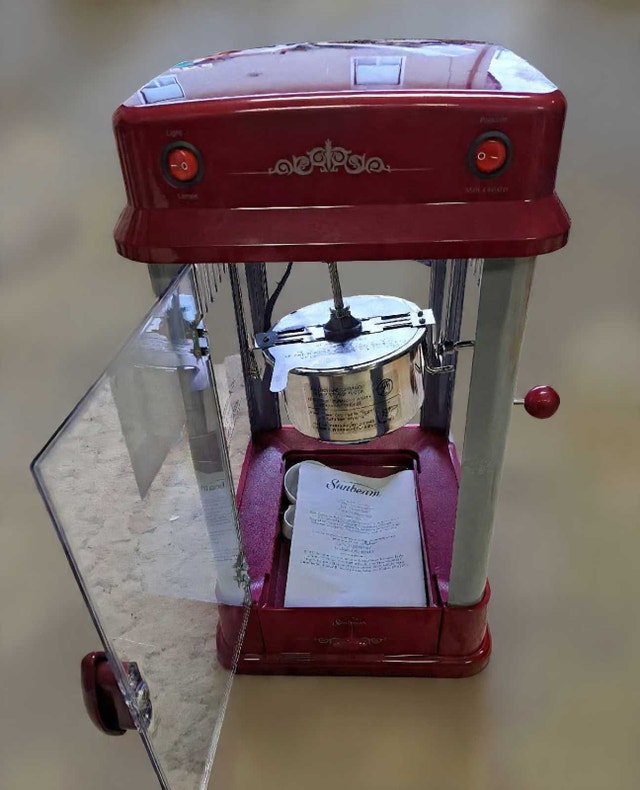 Sunbeam Theater Style Popcorn Maker 19" - photo 2