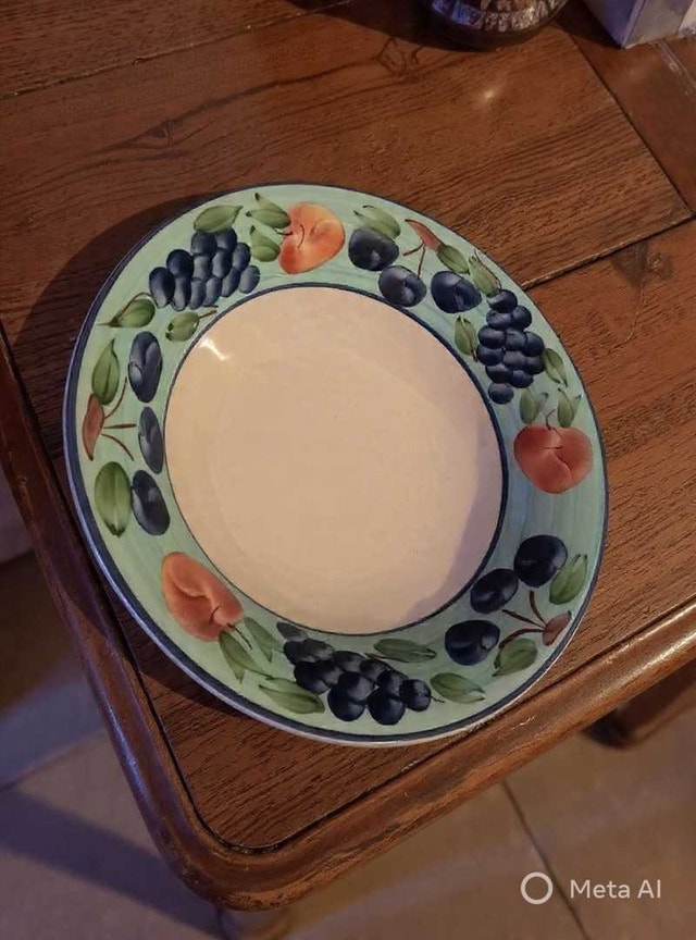 Vintage 16″ VARM Ceramica “Disegno” Hand‑Painted Italian Bowl - photo 2