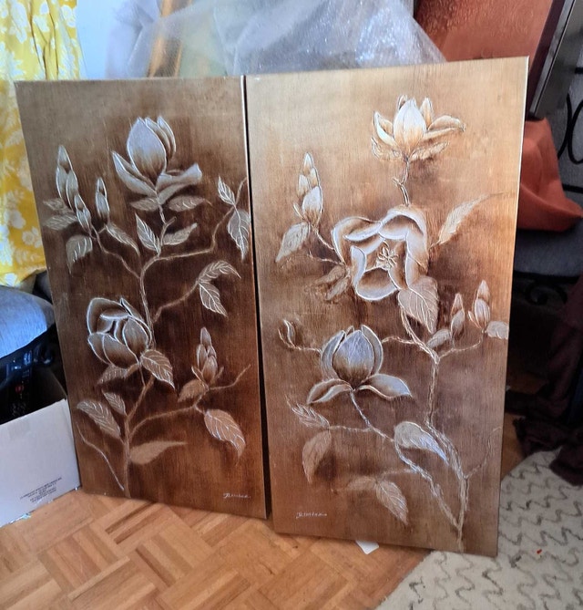 2 Textured Floral Wall Art Set