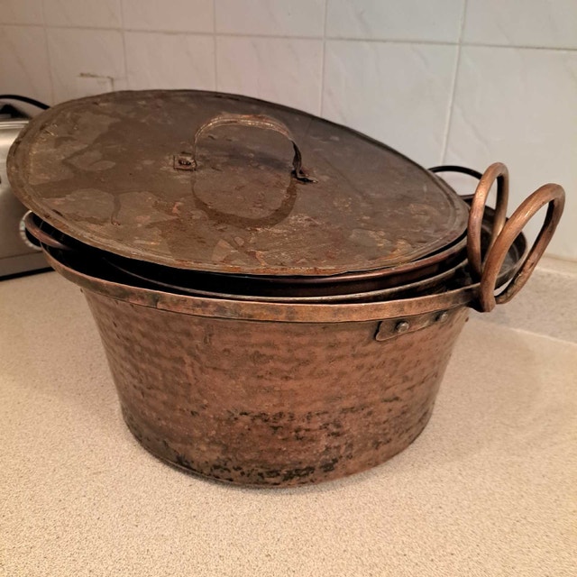Antique Hand Hammered Copper Kettle Pot Cauldron w/Handles