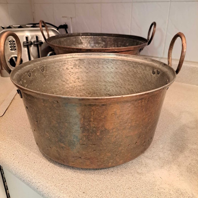 Antique Hand Hammered Copper Kettle Pot Cauldron w/Handles - photo 4