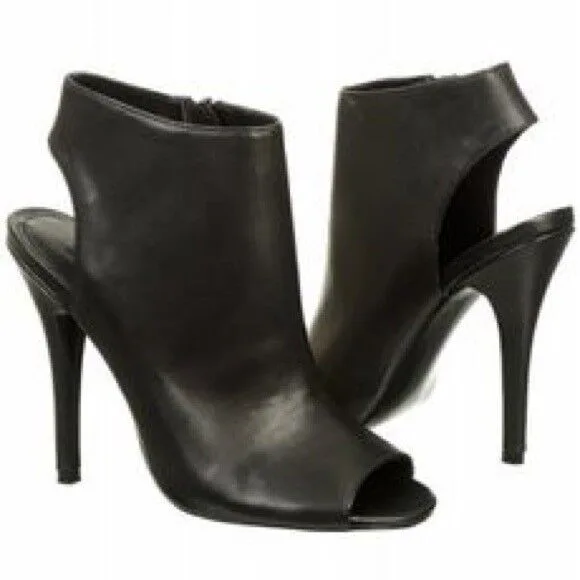 STEVE MADDEN black leather rock n roll booties Size 7.5