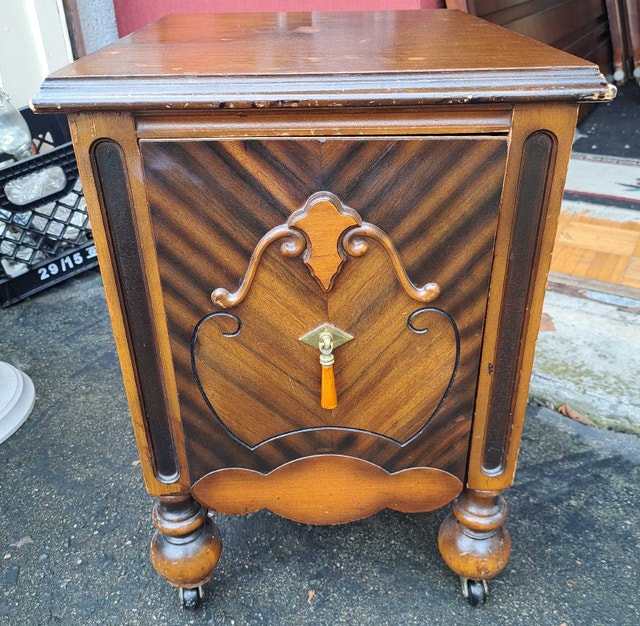 Vintage 1920s-30s Art Deco Cabinet – Solid Wood, Ornate Detail