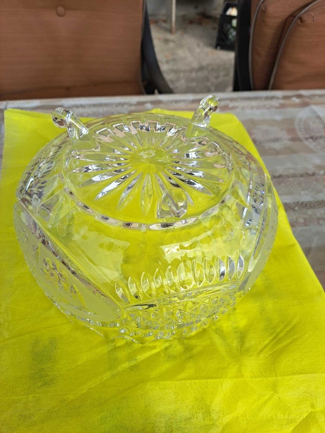 Vintage 24% Lead Crystal Footed Bowl – European Collection - photo 2