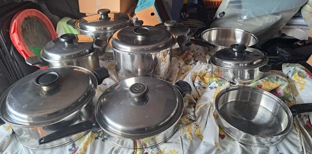 Vintage Assorted Cooking Pots Cocomatic, Lifetime - photo 2
