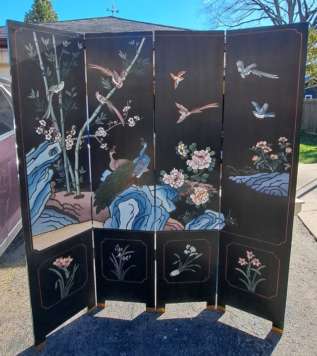 Antique Japanese 4-Panel Screen – Hand-Carved Birds, Lacquer